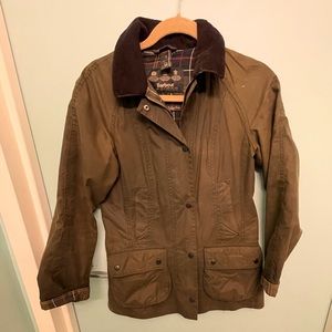 Barbour Classic Beadnell Jacket - Womens size 2